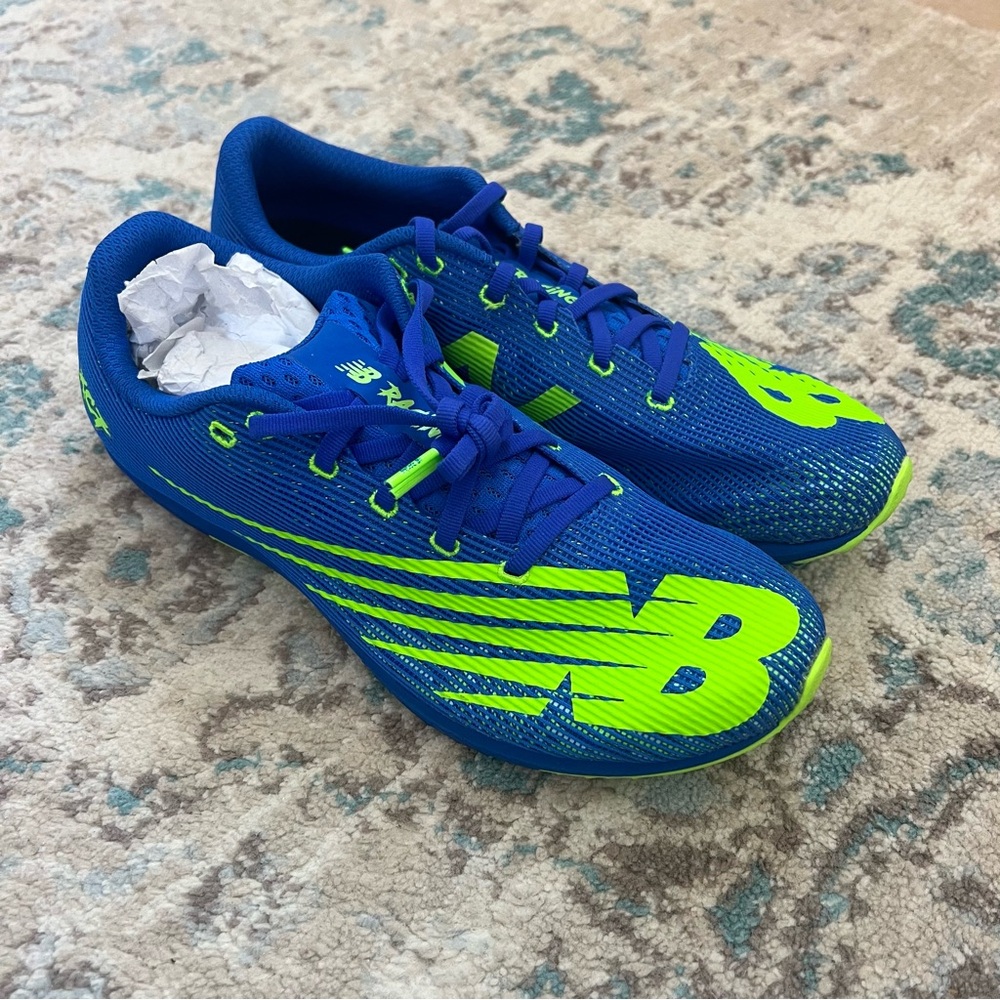 New Balance XC7 racing shoes new without tags men’s size 11